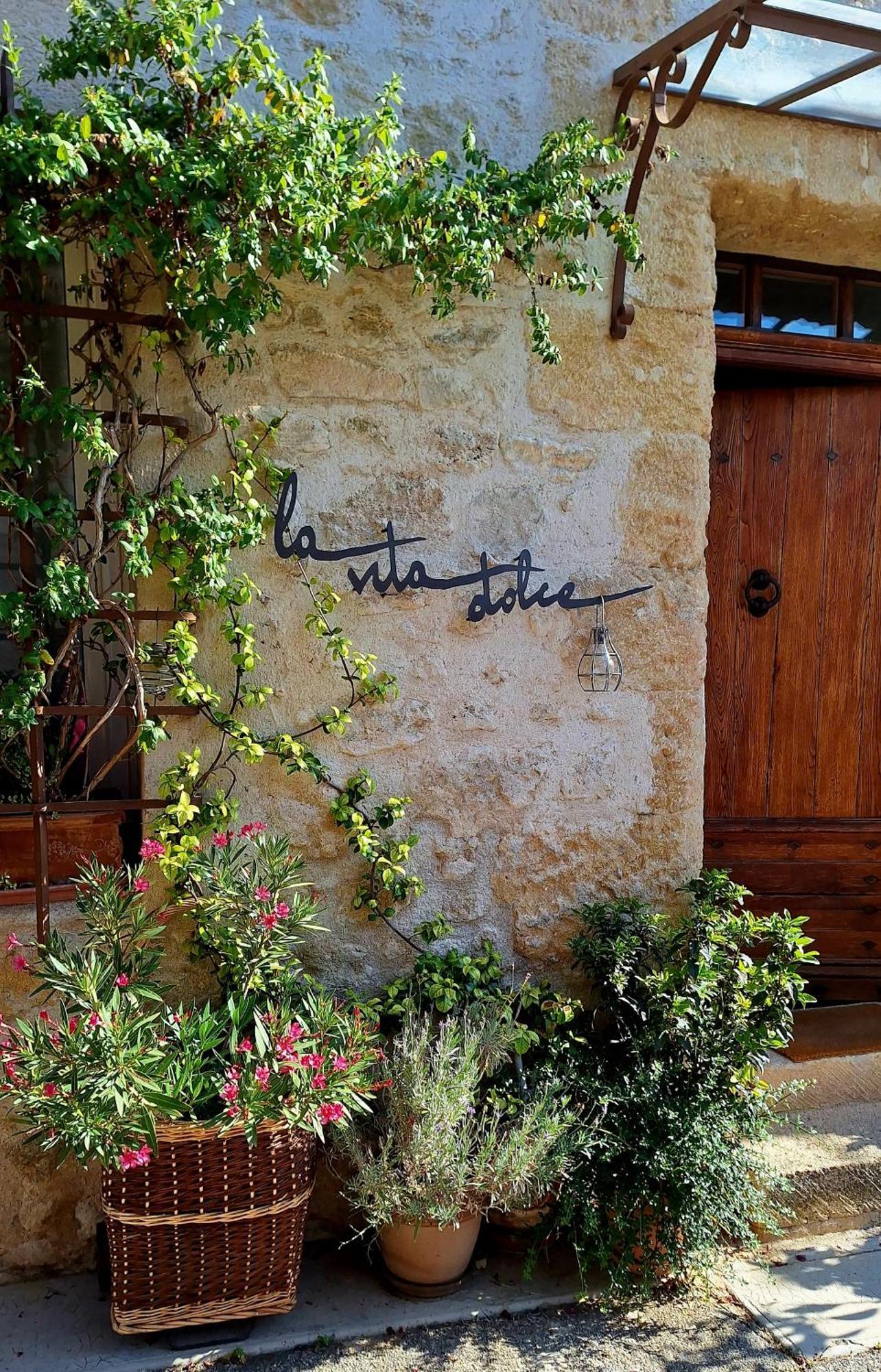La Vita Dolce, Luberon Grambois Екстер'єр фото